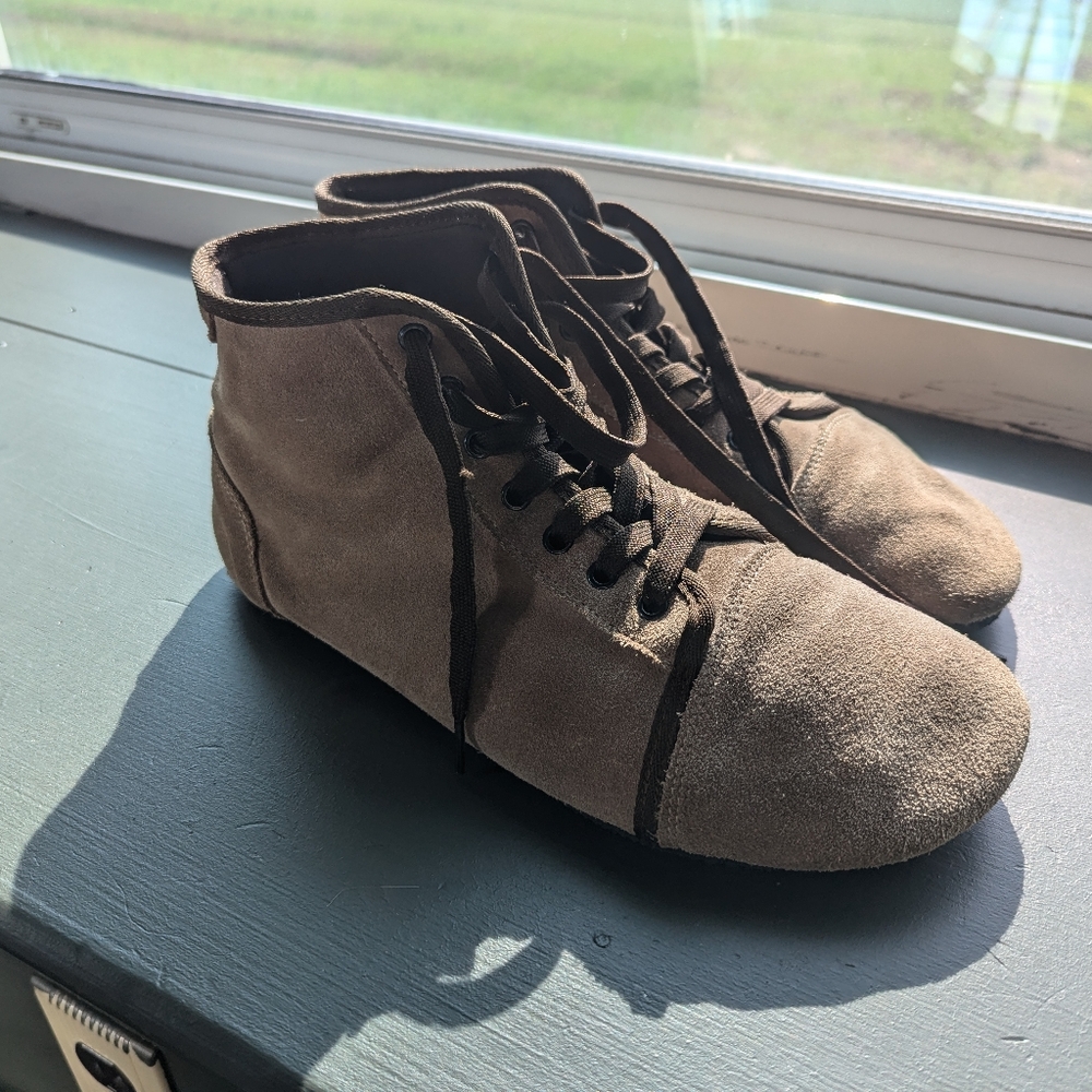 Bearfoot Suede Ursus High-Top, Desert Sand, Size 11.5
